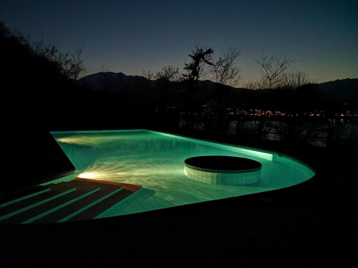 1 Zimmer Apartment Mit Seesicht Und Pool Gambarogno 외부 사진