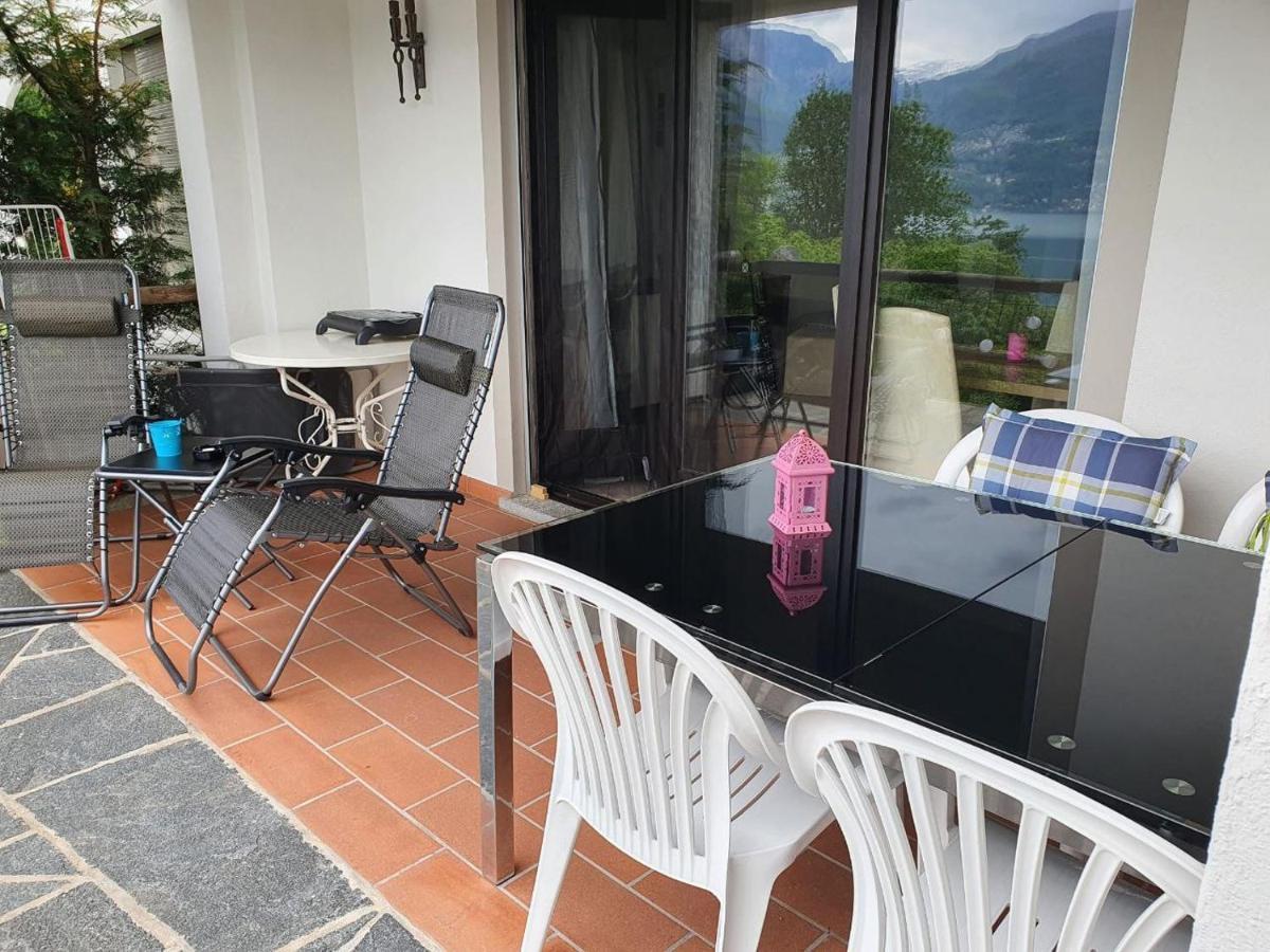 1 Zimmer Apartment Mit Seesicht Und Pool Gambarogno 외부 사진